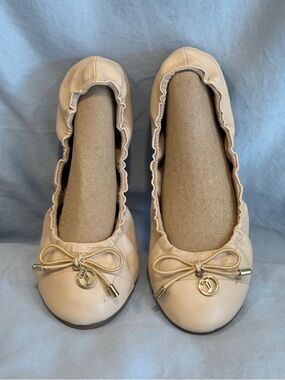 LC Lauren Conrad Nude Cream Ballet Flats with Bow & Logo Charm